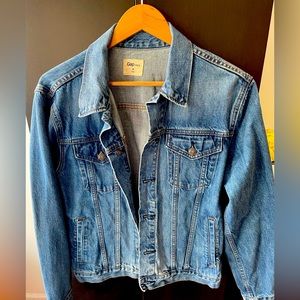 Men’s Gap denim jacket